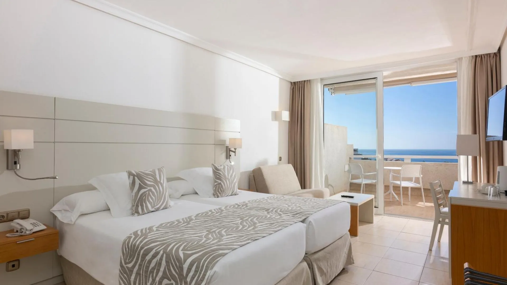Hotel Landmar Playa La Arena Puerto de Santiago